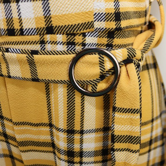 Almost Famous Yellow Black White Plaid Belted Jumpsuit Size Medium - Picture 3 of 5